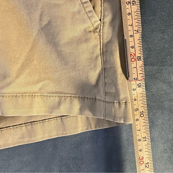 Mossimo Supply Co. Womens Tan Shorts Beige Size 6 Low Rise With Blue Belt - Picture 9 of 11